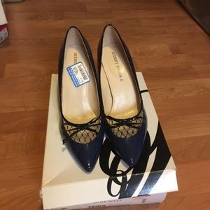 Ann Klein heels new with tags